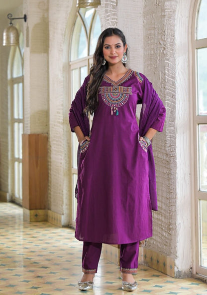 Shaajori Women Boho-Chic Embroidered Cotton Flex Co-Ord Set with Pockets